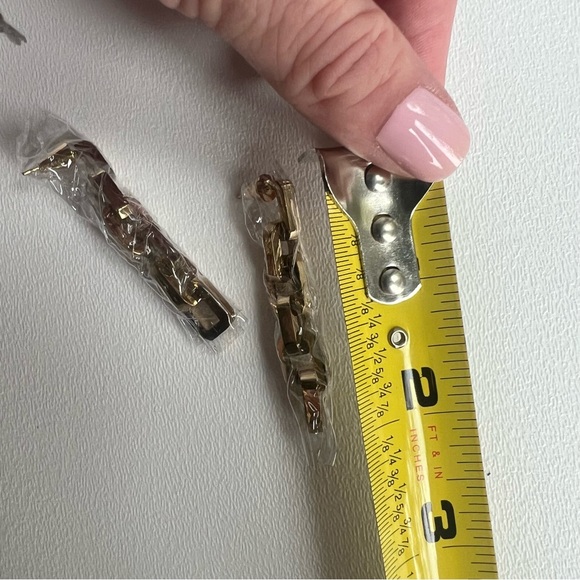 Eddie Borgo Chain Link Earrings NWT - Picture 2 of 3